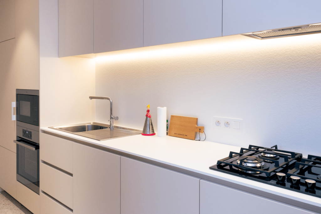 keukenkast op maat materiaal werkblad inn concepts schrijnwerken